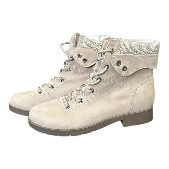 St. John’s Bay Yukka Memory Foam Stacked Heel Lace Up Boots Size 8 NWT - Picture 7 of 13